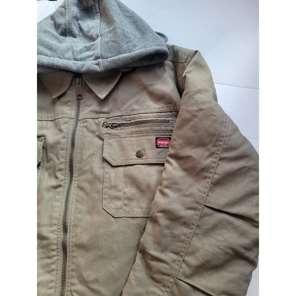 Wrangler Green/Grey Hooded Jacket – Size XL